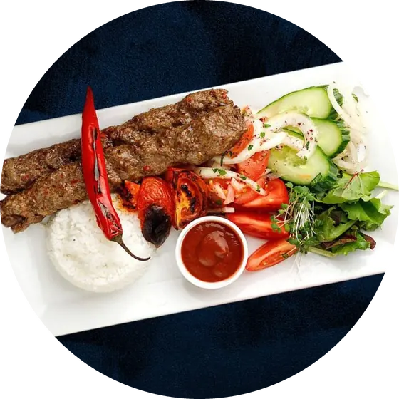 Adana jēra kebabs