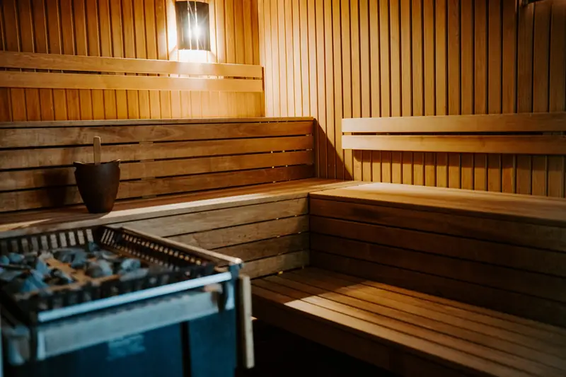 Koka sauna ar lāvām